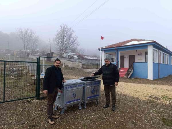 Bozüyük'te köylere çöp konteyneri dağıtıldı