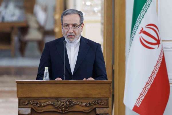 İran Dışişleri Bakanı Arakçi: 'Terörle mücadelede karşılıklı iş birliğine bağlıyız'