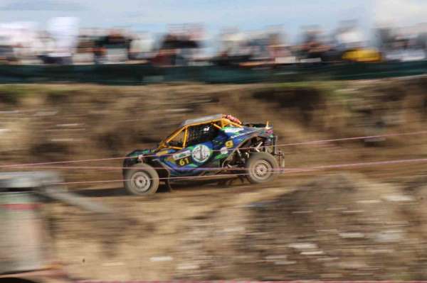 Rampada, çamurda sınırları zorladılar: Türkiye Off-Road Şampiyonası'nın 6. ayak yarışları nefes kesti