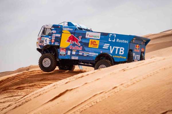 Dakar Rallisi'nin üçüncü gününde efsane Red Bull sporcusu Sebastien Loeb zirvede - İstanbul haber