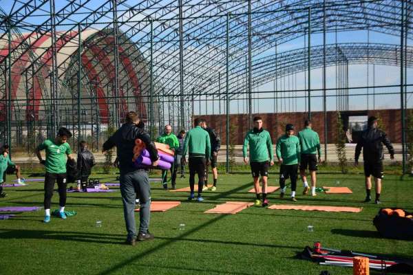 Kocaelispor'un yeni transferi Rasheed Akanbi: 'Müslüman olduğum için kolay adapte oldum' - Kocaeli haber