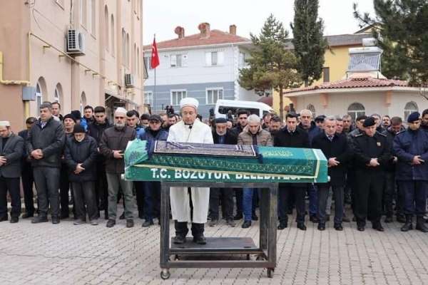 Bozüyük'te şehit annesi vefat etti