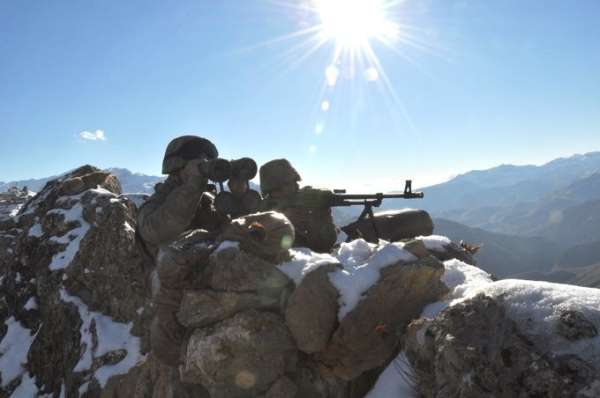 MSB: 'Irak'ın kuzeyi ve Suriye barınma alanlarından kaçan 4 PKK'lı terörist Silo