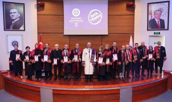 Atatürk Üniversitesinde akademik performans ödül töreni gerçekleşti