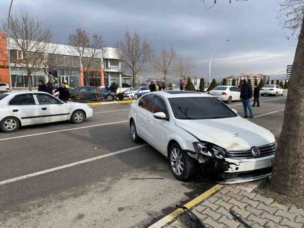 Çorum'da zincirleme trafik kazası: 1 yaralı - Çorum haber