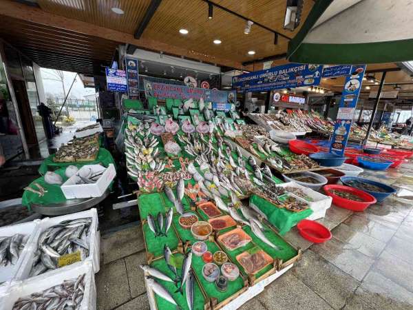 Fırtına balık fiyatlarını yükseltti - İstanbul haber