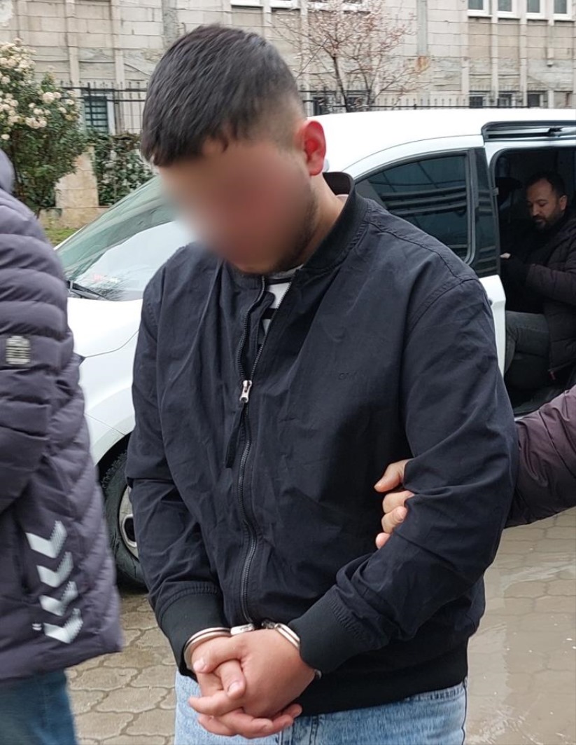 Samsun'da akaryakıt istasyonunda motosikletli genci bıçaklayan zanlı tutuklandı