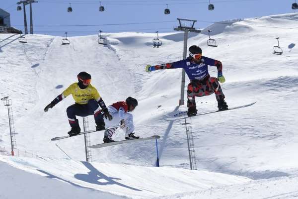 Dünya Snowboard Kupası'nda madalyalar sahiplerini buldu