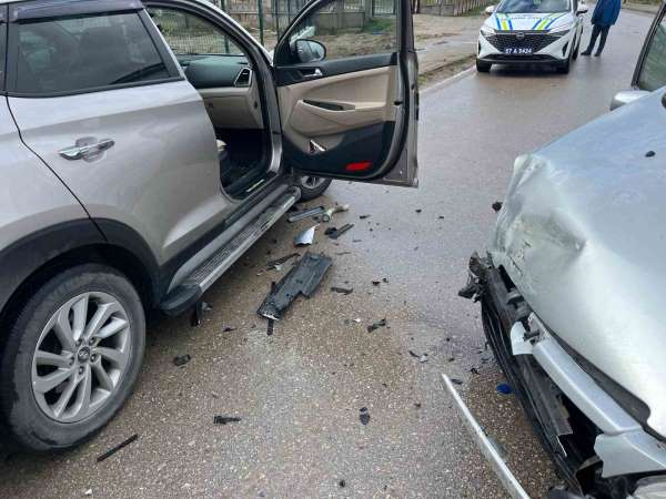 Sinop'ta maddi hasarlı kaza