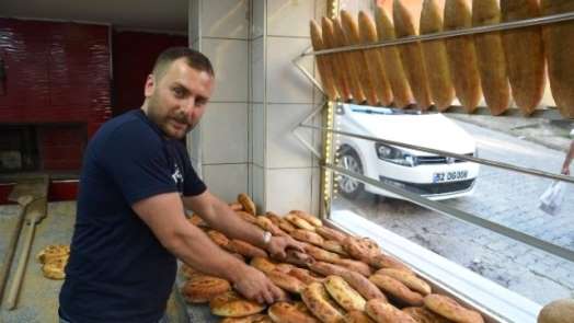 Fatsa'da Ramazan pidesi fiyatları açıklandı 