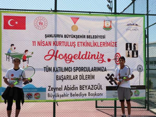 Urfa'nın kurtuluşuna özel ödüllü kort tenisi turnuvası