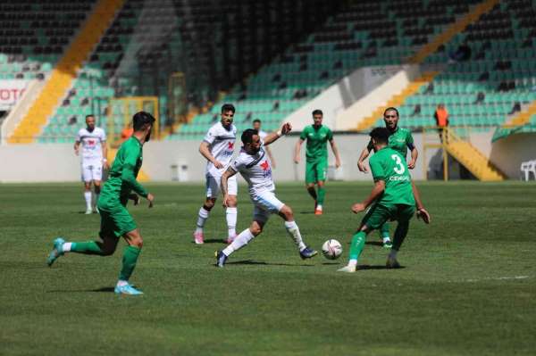 TFF 2. Lig: Akhisarspor: 0 - Karacabey Belediyespor: 6
