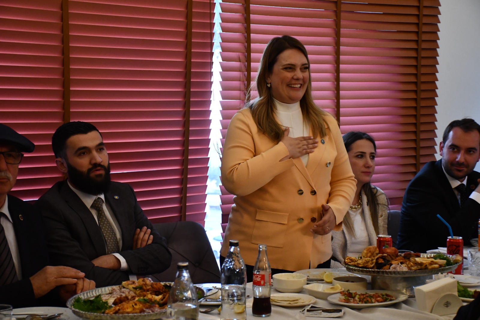 Tüfekci, Atakum'da Muhtarlarla buluştu