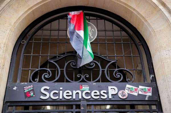 Paris'te Gazze eylemlerinin yapıldığı üniversitede eğitime ara verildi