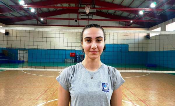 Yunusemreli voleybolcuların hedefi şampiyonluk