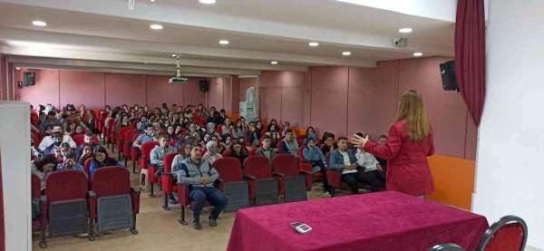 Ziraat Fakültesi üniversite adaylarıyla buluştu - Sakarya haber