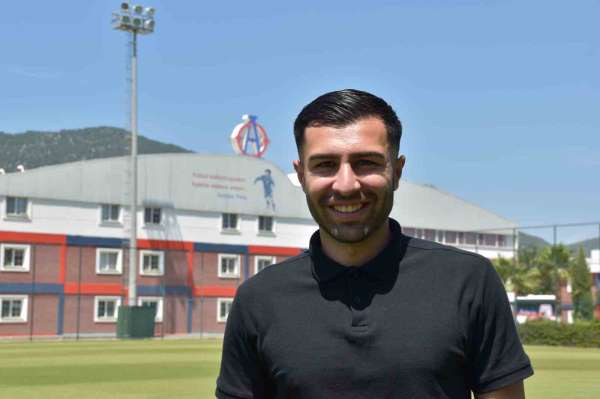 Altınordu yeni transferi Emre Aydınel'i açıkladı