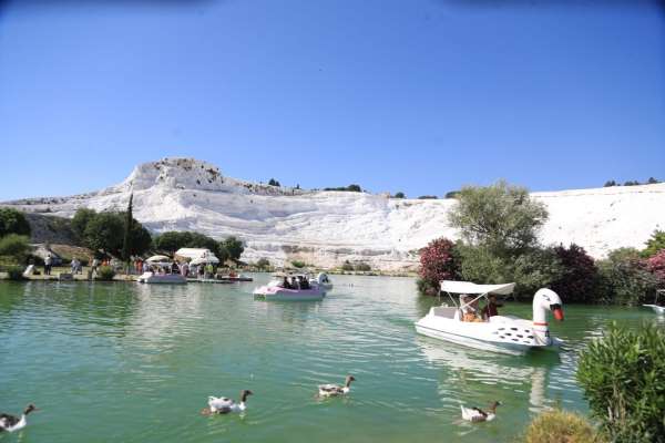 Bayram tatilinin gözdesi 'Pamukkale' oldu