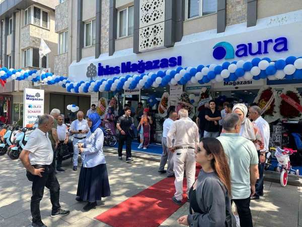 İhlas Pazarlama'nın Anadolu yakasındaki 20'nci şubesi Çekmeköy'de açıldı