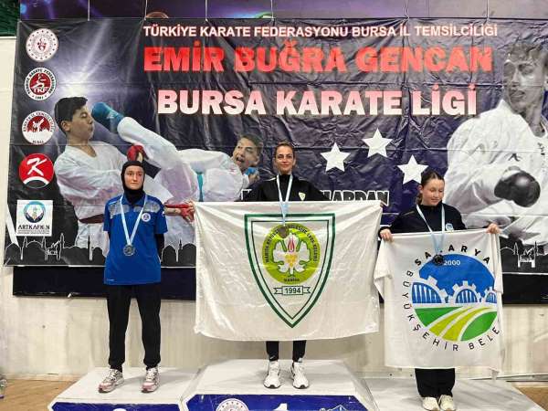 Manisa BBSK'nın karatecileri başarıdan başarıya koşuyor