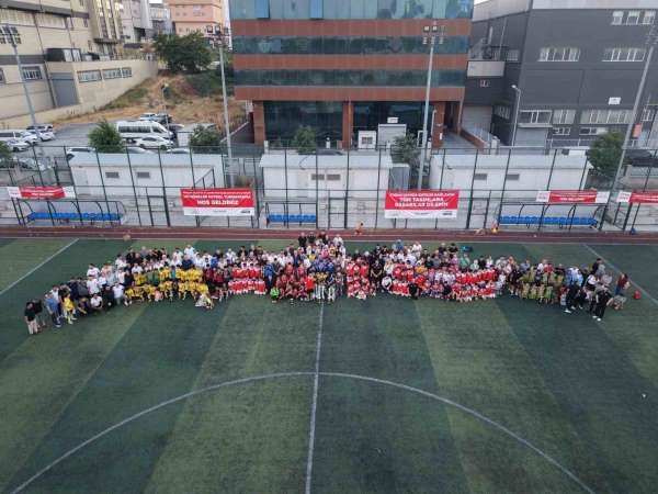 Esenyurt'ta minik kramponlardan büyük final