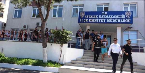 Ayvalık'ta polis ve sahil güvenlikten PKK-KCK terör örgütüne darbe