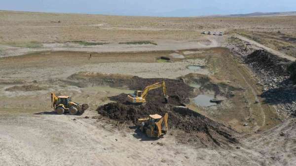 Sarımehmet Barajı'nın suyu tarım arazileriyle buluşuyor - Van haber