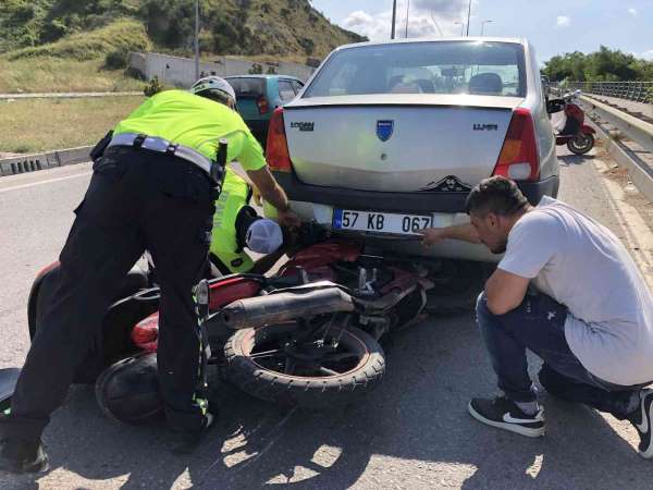 Sinop'ta trafik kazasında motosiklet sürücüsü yaralandı