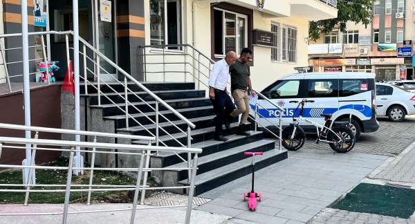 Manisa'da 2 kişinin öldüğü kazada otobüs sürücüsü tutuklandı