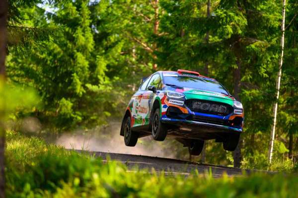 Castrol Ford Team Türkiye, Finlandiya Rallisi'ni beşinci sırada tamamladı