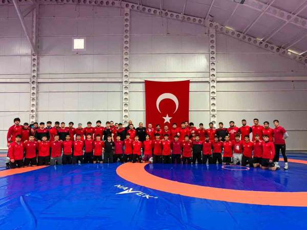 Malatya'dan milli güreş kampına 7 sporcu davet edildi
