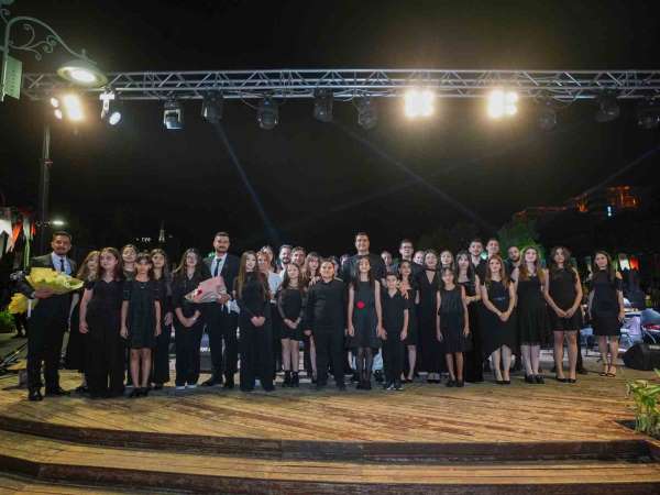 Şehitkamil'den Vadi Park'ta müzik dolu gece