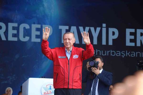 Cumhurbaşkanı Erdoğan'dan Yunanistan'a: 'İzmir'i unutma, bir gece ansızın gelebiliriz'