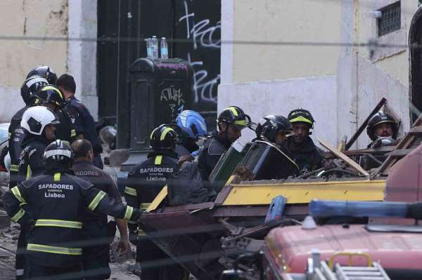 Portekiz'deki füniküler kazasında can kaybı 15'e yükseldi