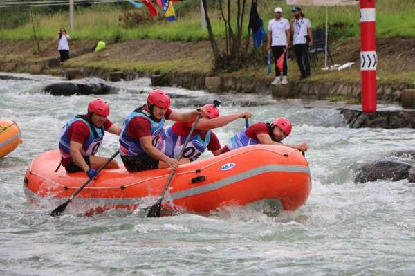 Rize'de Rafting Avrupa Kupası heyecanı yaşanıyor