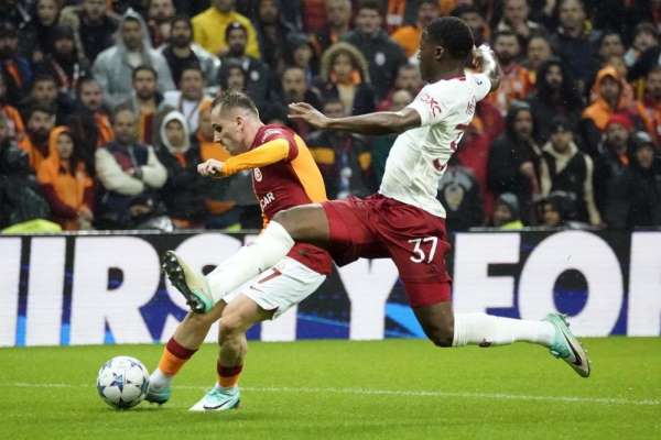 UEFA Şampiyonlar Ligi grup maçlarında en güzel gol Kerem Aktürkoğlu'ndan