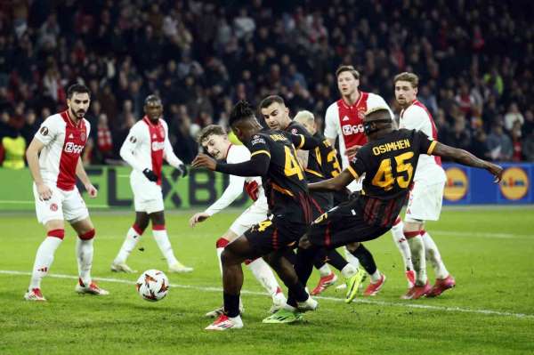 UEFA Avrupa Ligi: Ajax: 2 - Galatasaray: 1