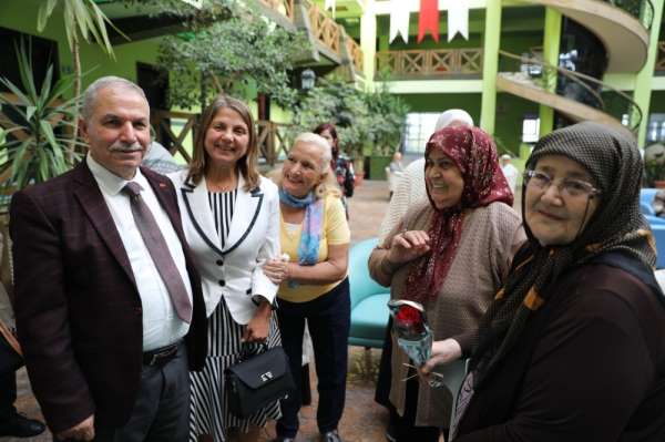 İlkadım'da yaşlılar unutulmadı
