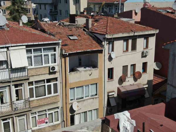 Kadıköy'de apartman dairesinde patlama: 1 yaralı