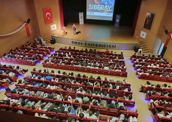 Ordu'da üniversite öğrencileri, siber suçlara karşı bilgilendirildi