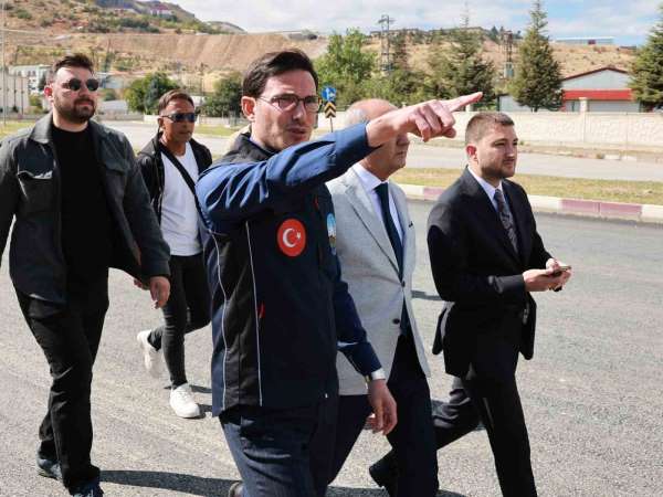 Başkan Yazıcıoğlu mahalle mahalle gezerek Tokat'ı geleceğe hazırlıyor