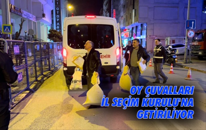 Samsun'da oy çuvalları İl Seçim Kurulu'na getiriliyor