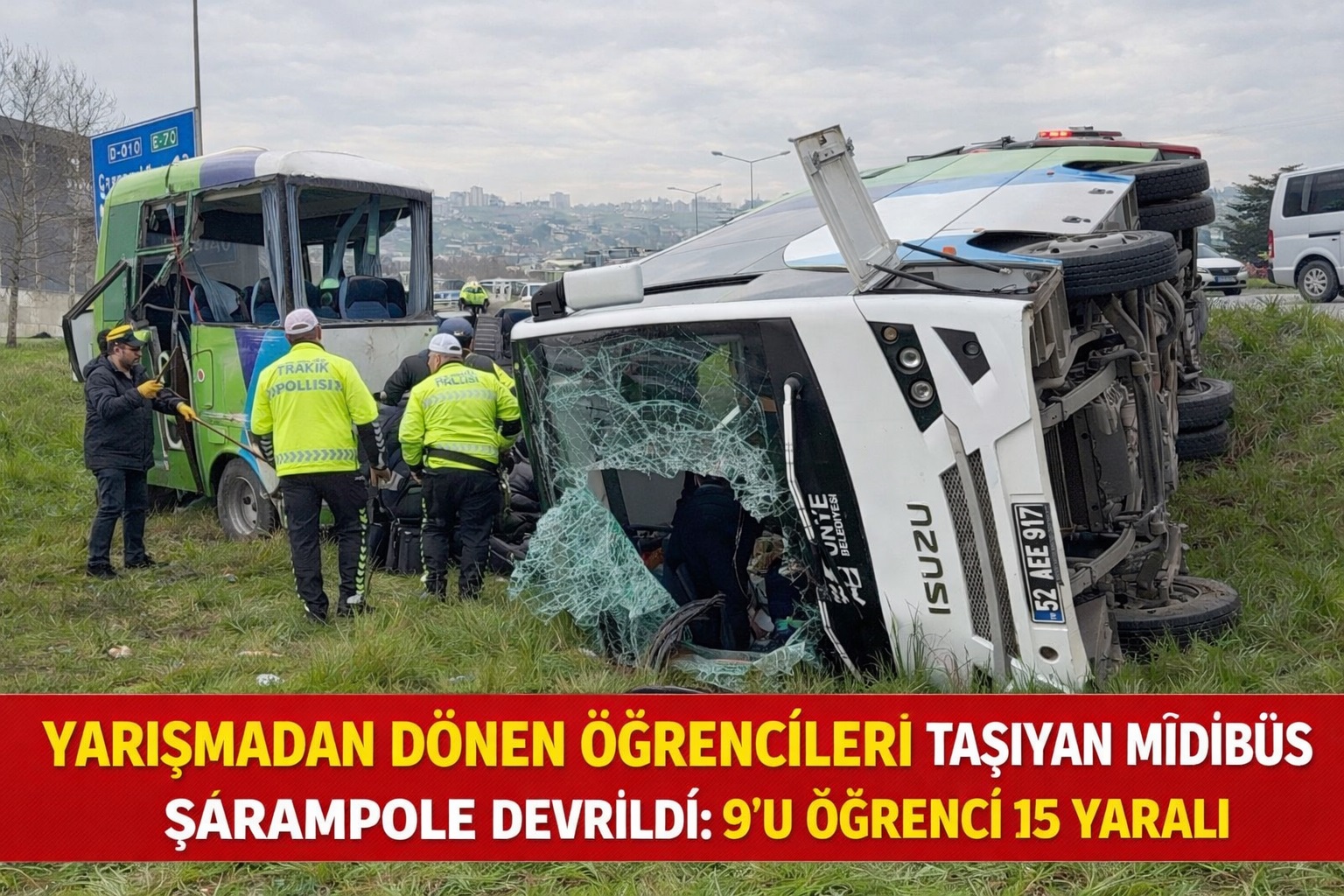 Yarışmadan dönen öğrencileri taşıyan midibüs şarampole devrildi: 9'u öğrenci 15 yaralı