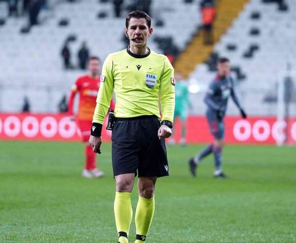 Bandırmaspor - İstanbulspor maçının hakemi Halil Umut Meler oldu