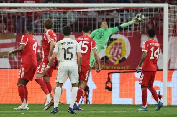Şampiyonlar Ligi'nde 'Yılın Çıkış Yapan Futbolcusu' Arda Güler