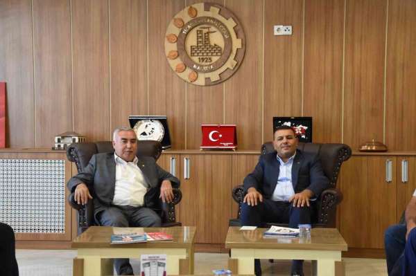 Başkan Sadıkoğlu: 'Depremin yaralarını birlik beraberlik içinde saracağız'