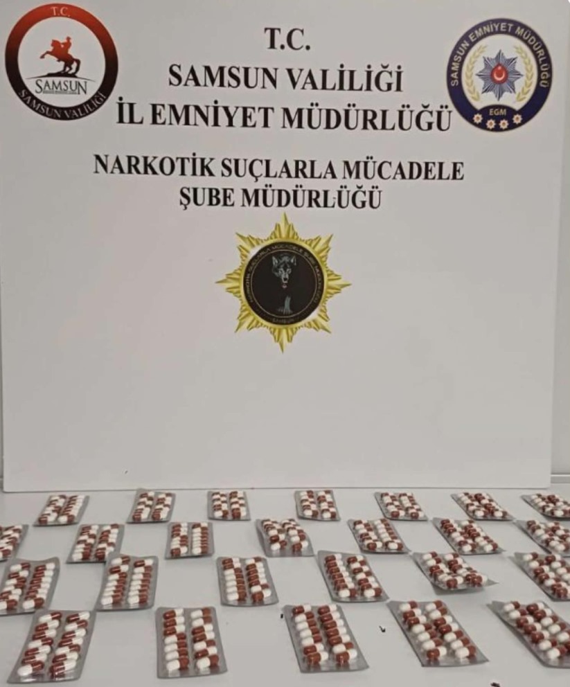 Samsun'da narkotik polisinden operasyon: 12 gözaltı