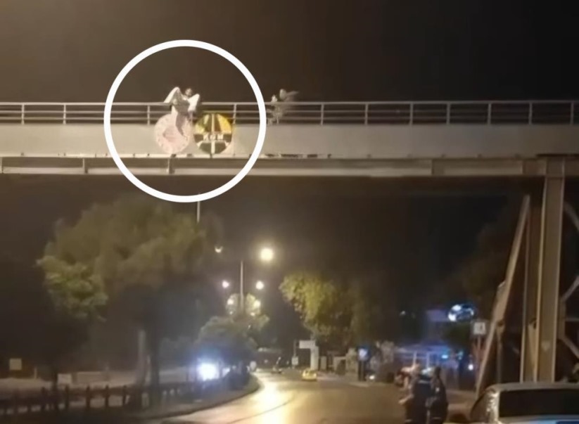 Samsun'da polis, yaya köprüsündeki intiharı son anda önledi