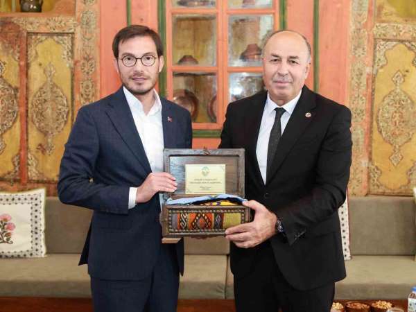 Alaca Belediye Başkanı Arslan'dan Tokat'a çıkarma