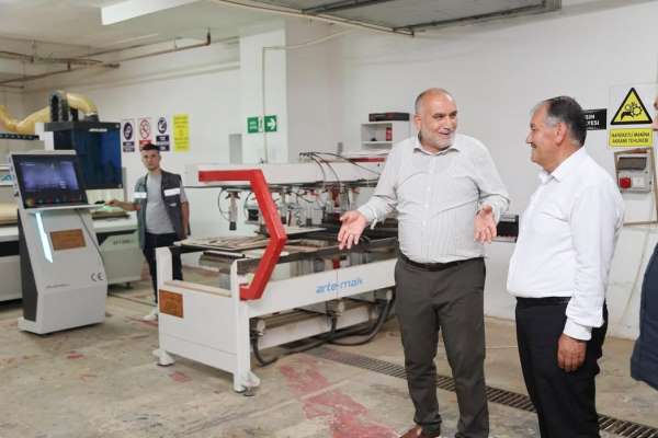 Başkan Sandıçı: 'Eser ve hizmet belediyeciliği anlayışıyla çalışmaya devam ediyoruz'